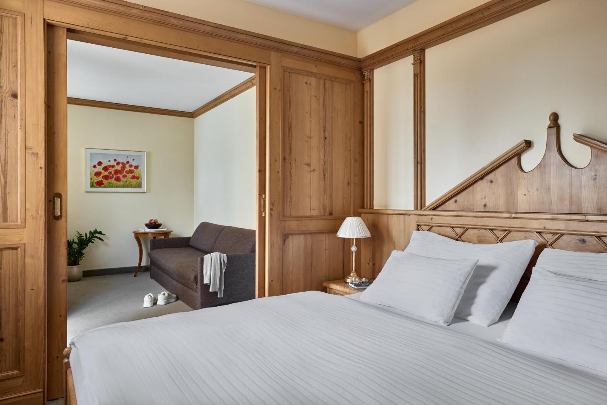 Falkensteiner Aktiv & Familienhotel Cristallo Superior Katschberghöhe Pokoj fotografie